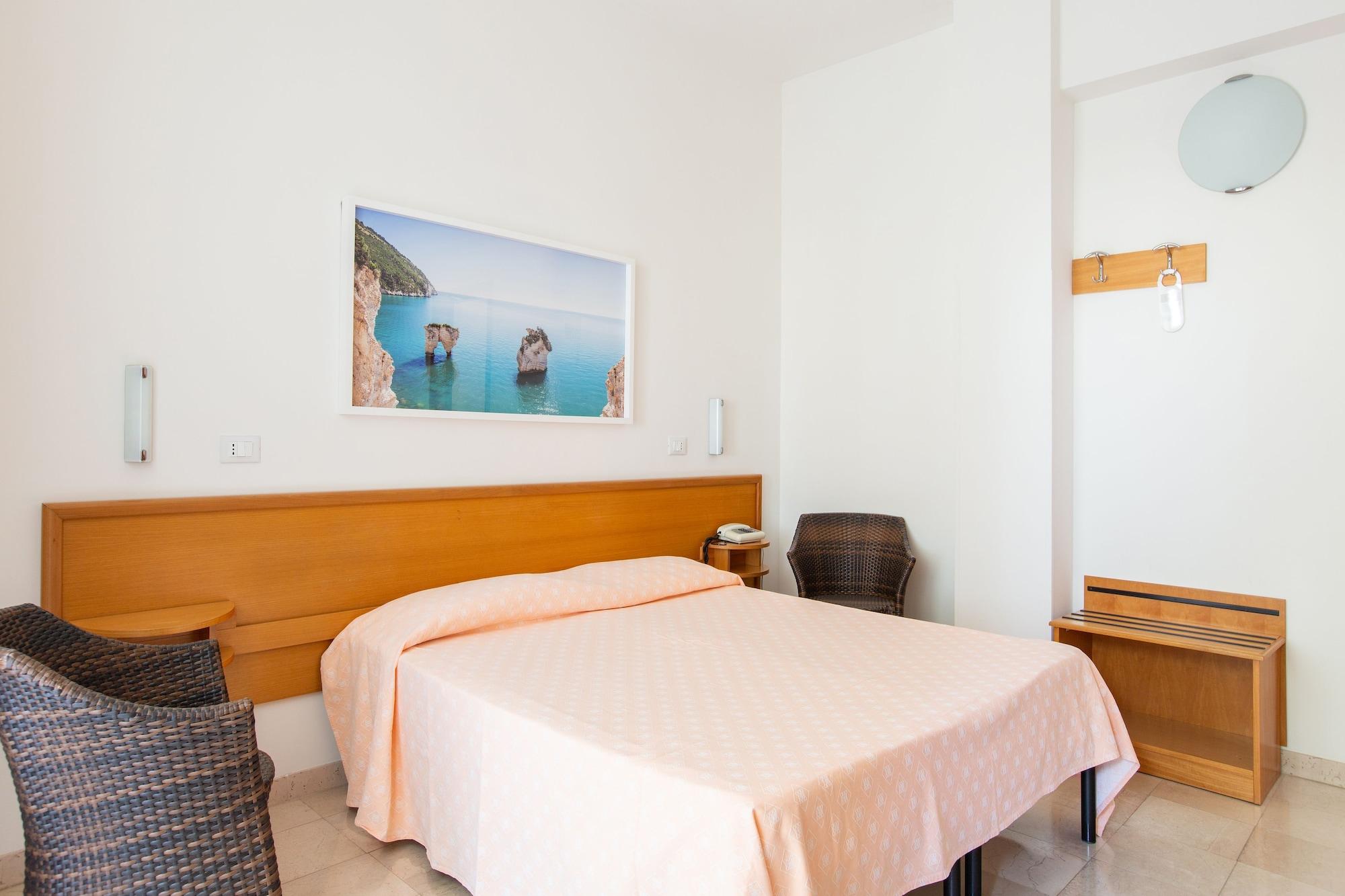 Hotel Mediterraneo Vieste Ngoại thất bức ảnh
