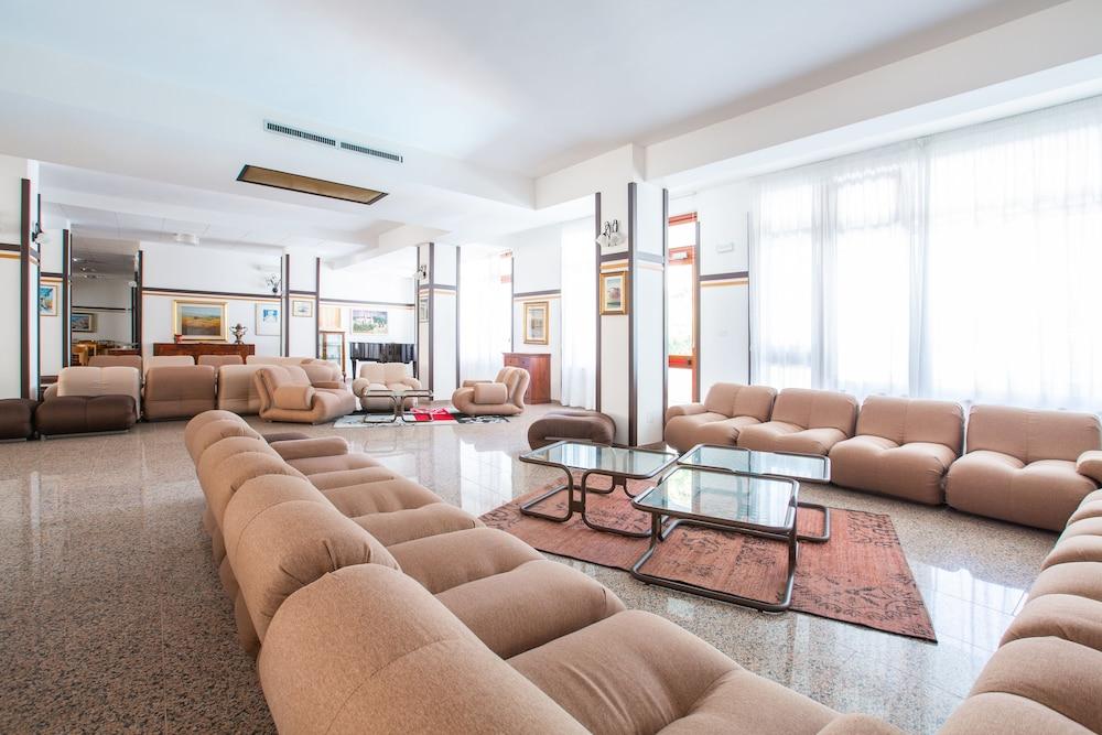 Hotel Mediterraneo Vieste Ngoại thất bức ảnh
